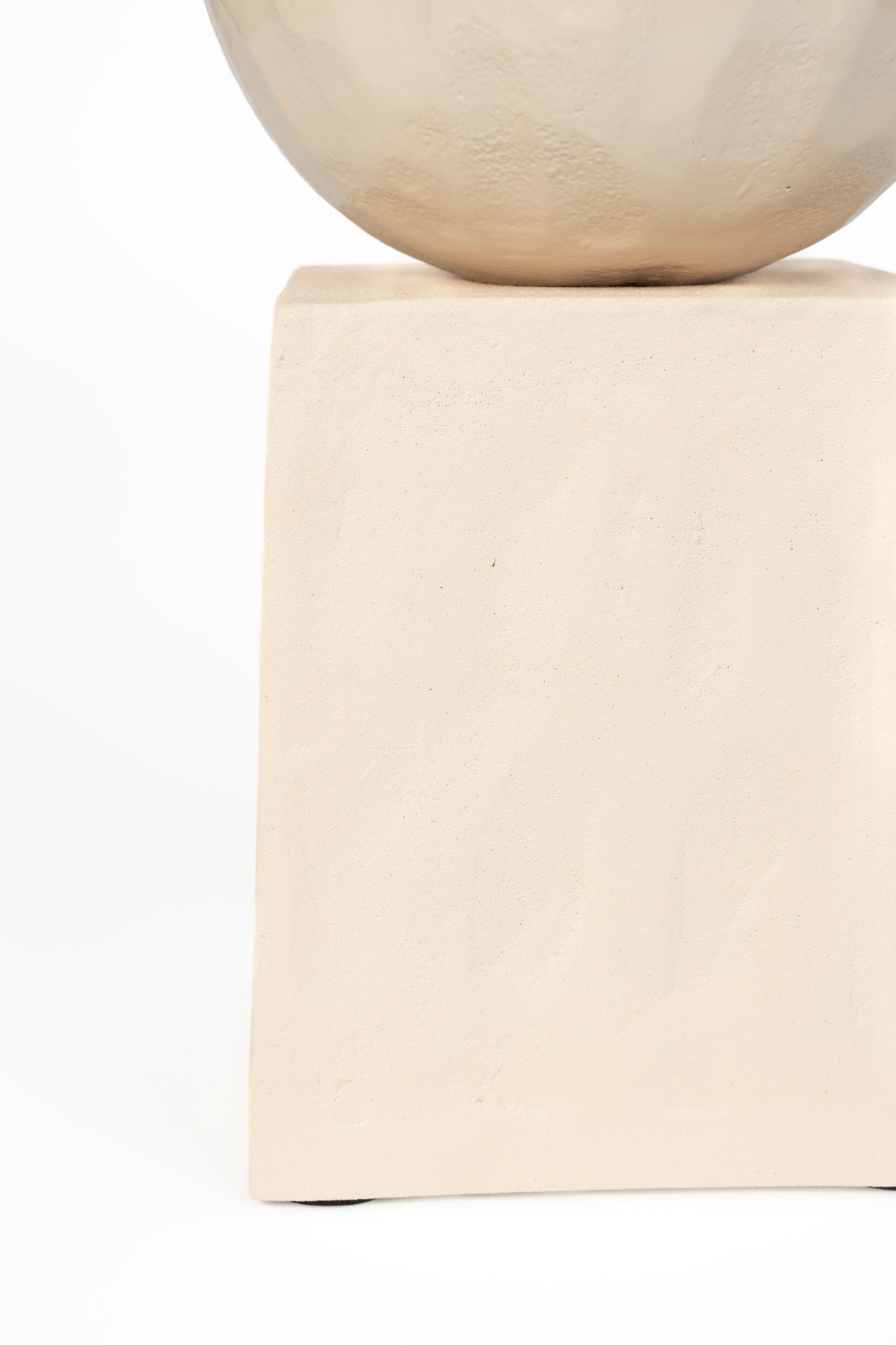Zuiver Crocus Beige Gloss Spherical Vase - CLEARANCE